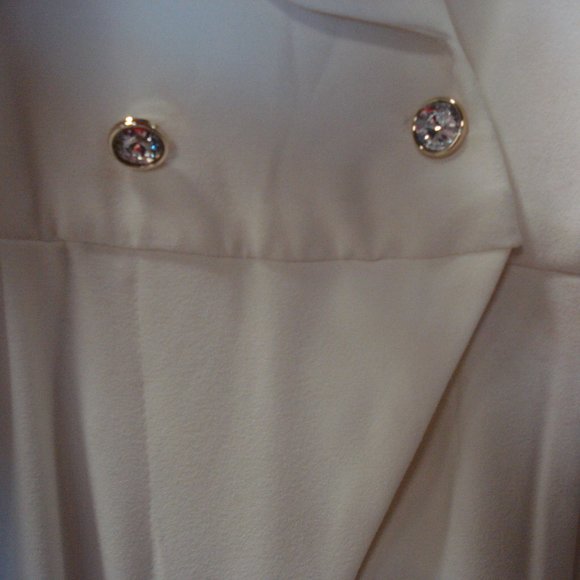 JUNIORS' SHAWL-COLLAR RACERBACK JUMPSUIT NWT - Picture 4 of 4